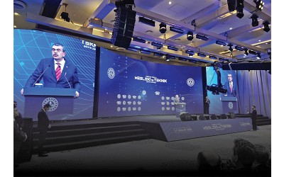 Türkiye Yüzyılı Mesleki ve Teknik Eğitim Zirvesi Gerçekleştirildi