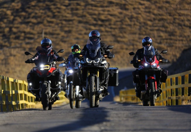 Ömer Köstek: "Anadolu'daki çocuklara umut oluyoruz"
