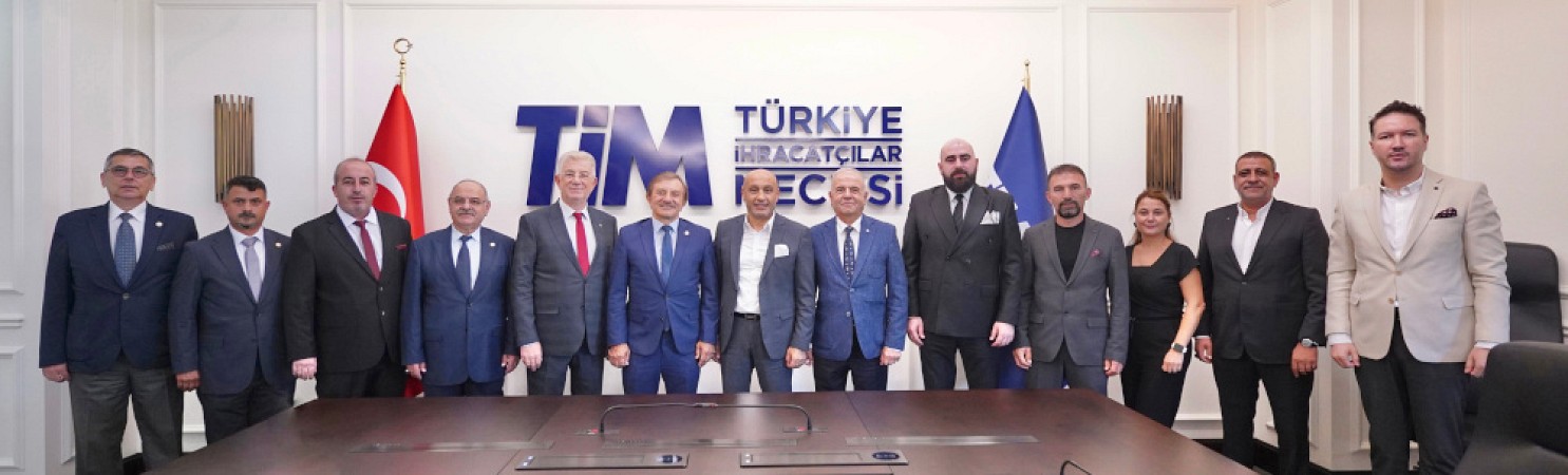 PLASFED Yönetimi, TİM Başkanı Gültepe’yi makamında ziyaret etti