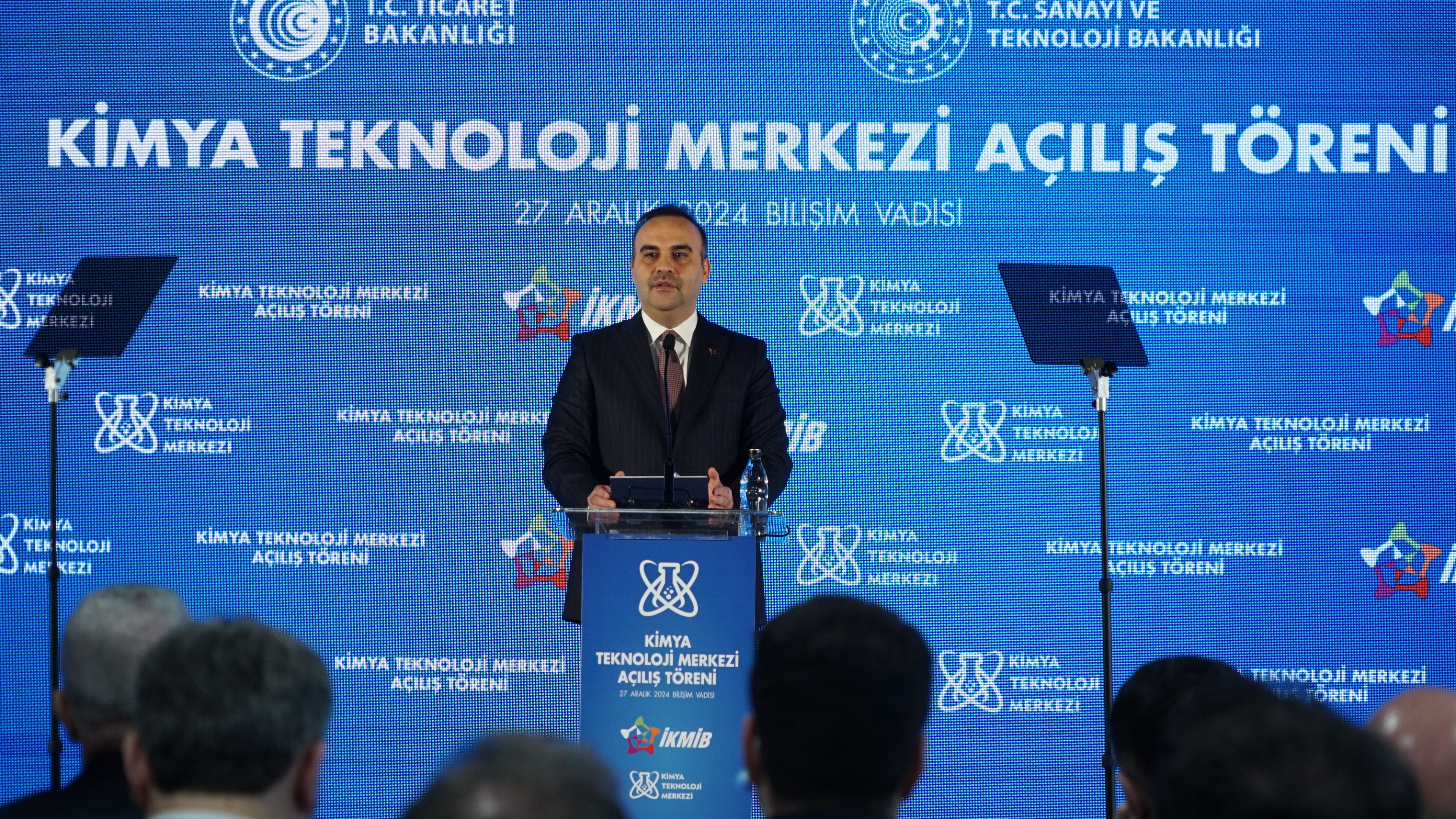 Kimya Teknoloji Merkezi kapılarını geleceğe açtı